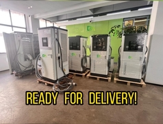 Station de recharge pour véhicules électriques