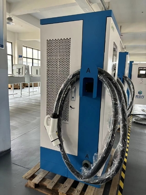 Un bon prix. 500V 750V Code de carte à puce 120KW Chargeur de véhicule électrique courant continu pour véhicule à énergie nouvelle en ligne