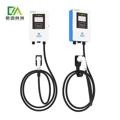 Un bon prix. 3.5KW 7KW station de recharge pour véhicules électriques Utilisation à l'extérieur à l'intérieur dans les garages ou les allées en ligne