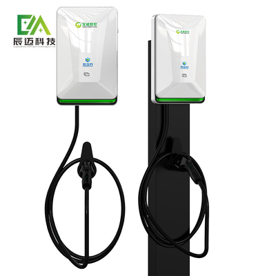 Un bon prix. Chargeur électrique à courant alternatif de 7 kW Type2 Wallbox avec adaptation à n'importe quelle alimentation réseau en ligne