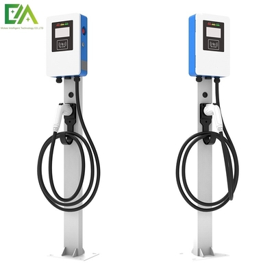 Un bon prix. Type 1 Type 2 7KW 11KW 21KW Colonne bleue et blanche / plancher Type pistolet unique Véhicule électrique en ligne