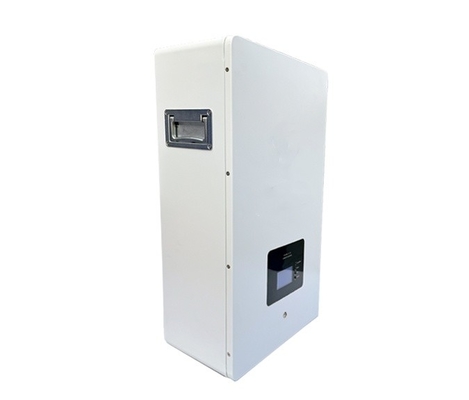 Un bon prix. Une batterie solaire verticale de haute qualité 5KWH 100Ah montée sur le mur Lifepo4 51.2V Bon prix Pack d'ions de lithium en ligne