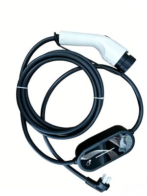 Un bon prix. 7kW 32A Chargeur portable à courant alternatif de niveau 2 pour véhicules électriques en ligne